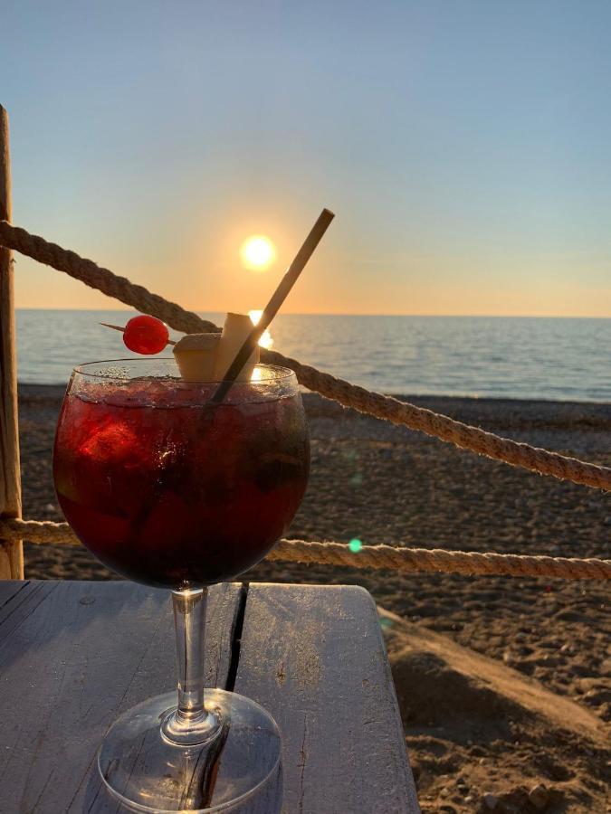 Ocean Sunset Apartment Paphos Kültér fotó